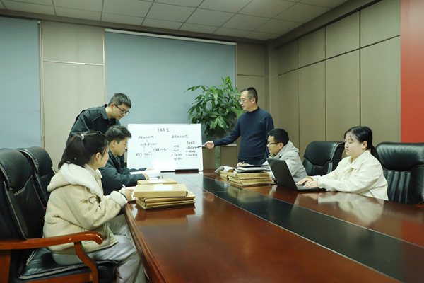 三堂会审丨受贿并对抗组织审查如何认定