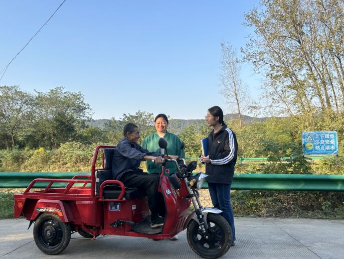 践悟丨持续推动反腐败斗争向基层延伸