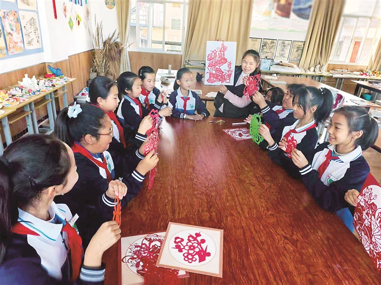 新视野丨帮助青少年学生种下廉洁的种子  读《新时代学校廉洁教育读本》