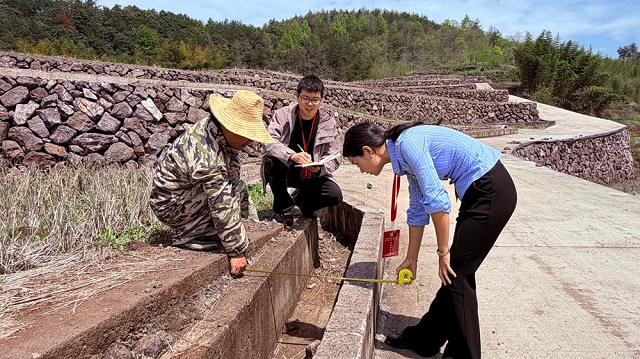 贯彻落实五次全会精神·践悟  为“十五五”顺利开局起步提供坚强保障⑤促进党员干部在遵规守纪中干事创业