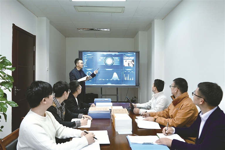 为纵深推进全面从严治党提供有力支撑  ——写在纪检监察学科教材出版发行之际