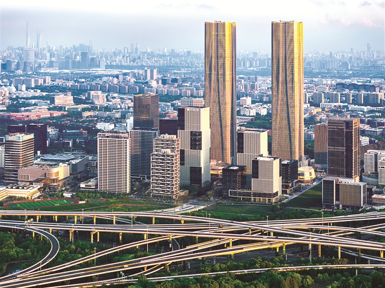 把党中央重大决策部署落到实处  为高水平改革开放赋能添力